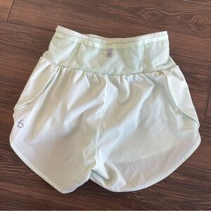 Flipbelt Air Running Short in Spring Mint
